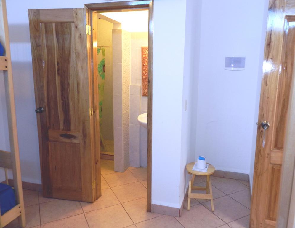 Hostal Yaku Montañita Værelse billede