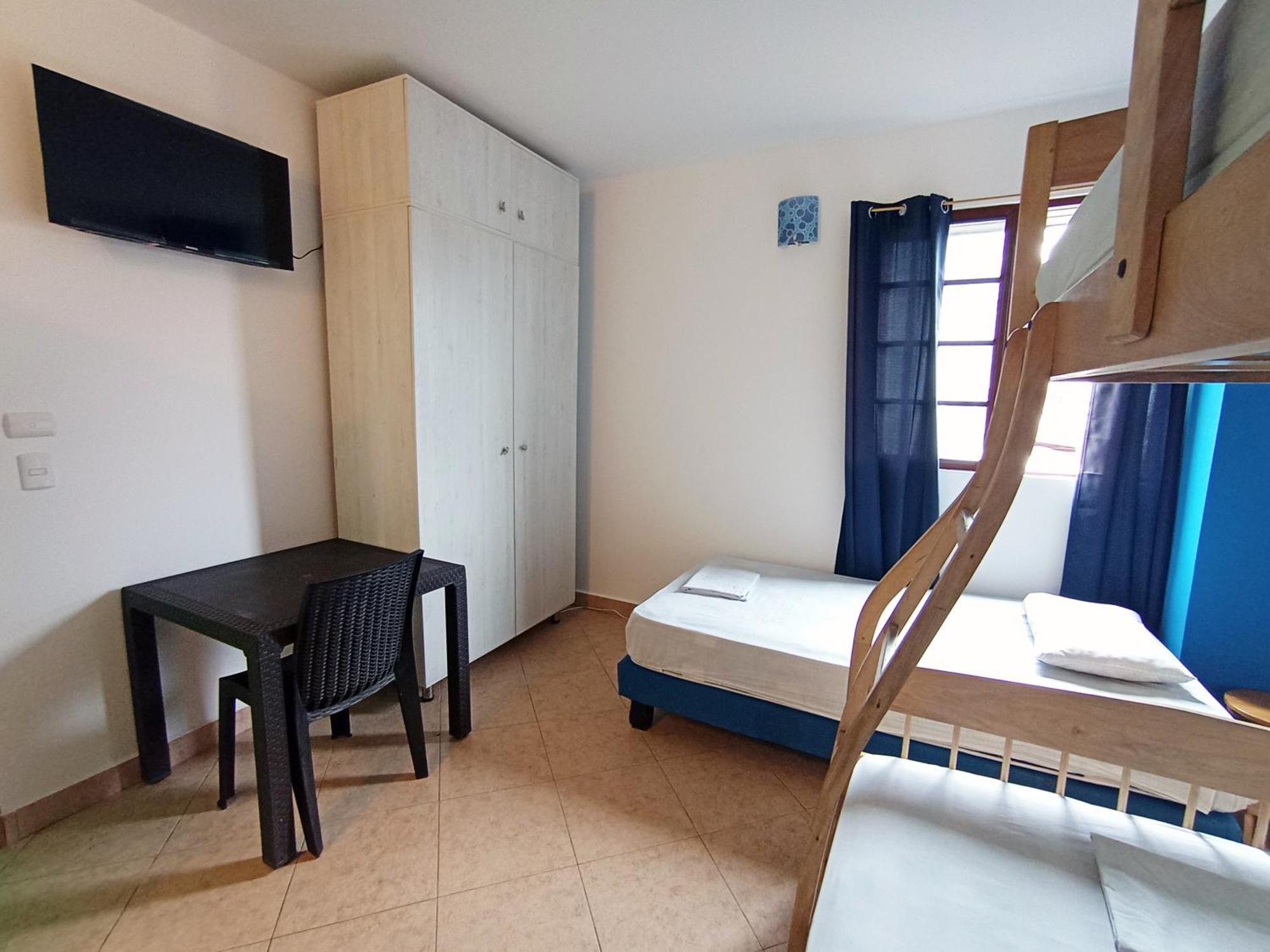 Hostal Yaku Montañita Eksteriør billede