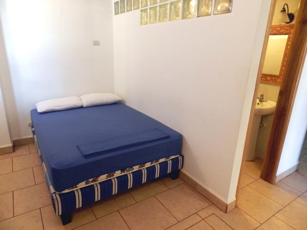 Hostal Yaku Montañita Værelse billede